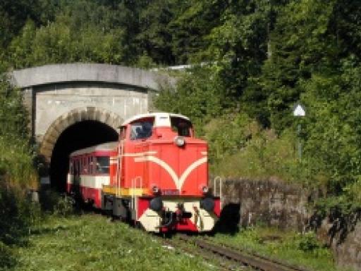 Z Harrachova do Polska budou po 65 letech opět jezdit vlaky