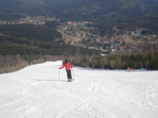 Velikonocemi v Harrachově definitivně končí česká lyžařská sezona.