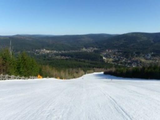 Pozvánka na poslední lyžařský víkend v Harrachově