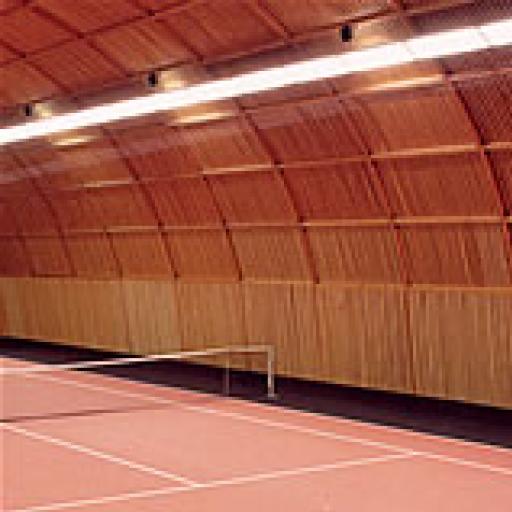 Indoor tenisové hřiště